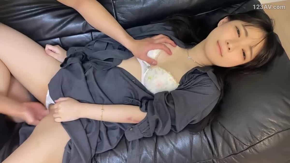  [不]“感觉很好///”超级美女的娃娃脸**与大学生的激烈性交☆性欲暴露☆Miku-chan 19岁